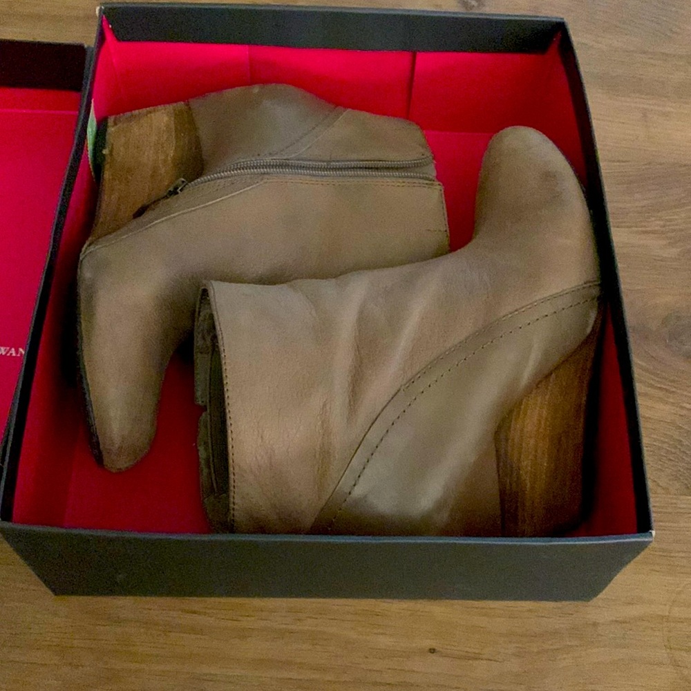 Vince Camaro Wedge Bootie